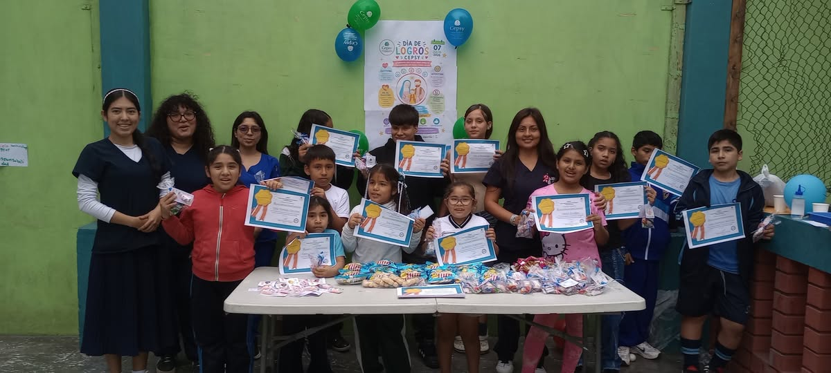 Día de Logros: entrega de certificados escolares